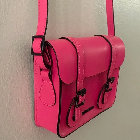 NWOT Dr. Martens 7 inch Mini Leather Satchel Crossbody Bag - Picture 3 of 9